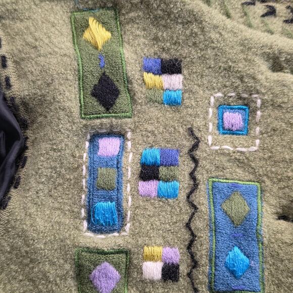 Icelandic Design Womens Wool Vest Embroidered Green Button Up Size S - Picture 14 of 14